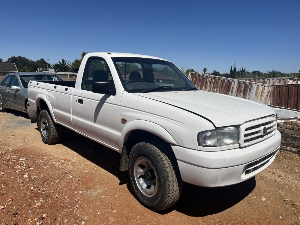 2000 Mazda Drifter 2.5