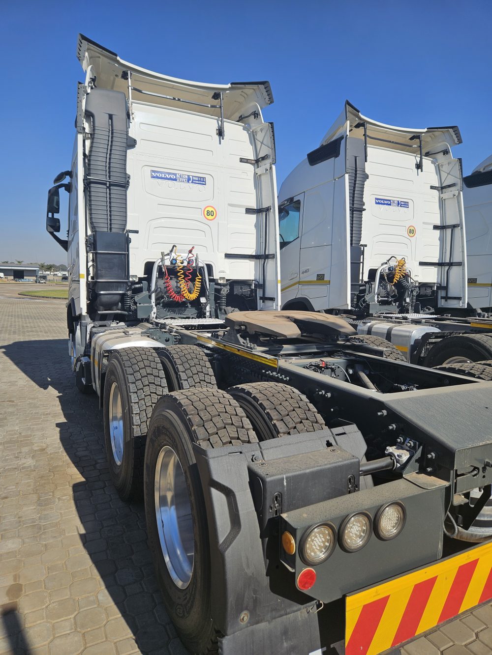 VOLVO FH 440 GLOBETROTTER V5 - Image 2