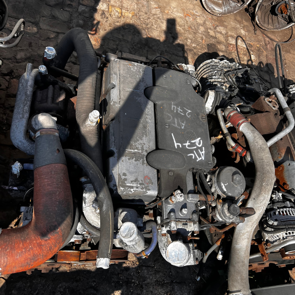 MAN D0834 Engine