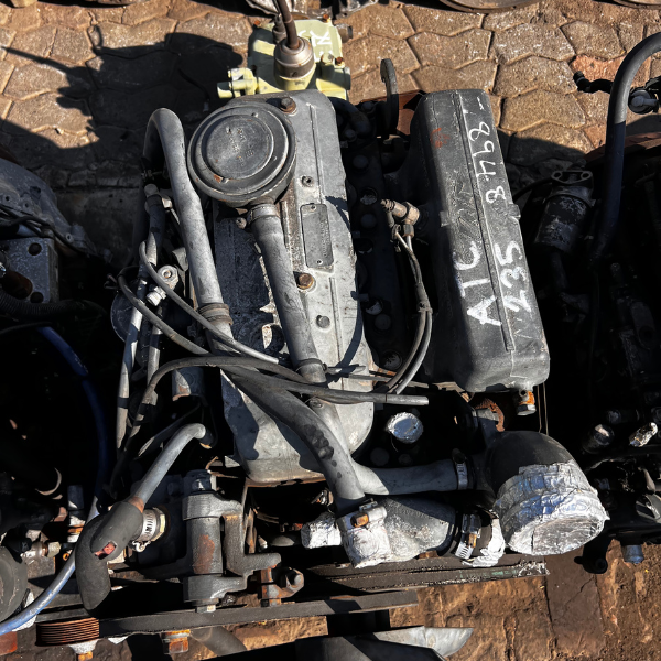 Mercedes-Benz OM364 Engine