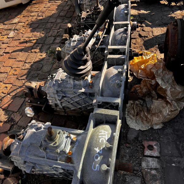 Mercedes-Benz ZF S5-42 Gearbox