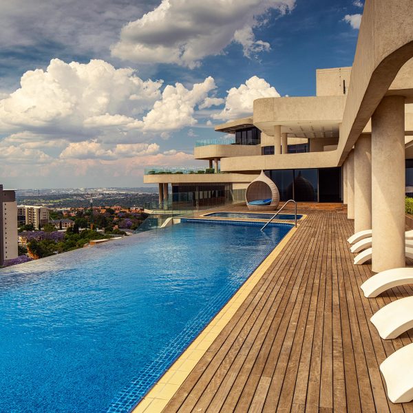 Central Square exterior - pool and sky deck 001