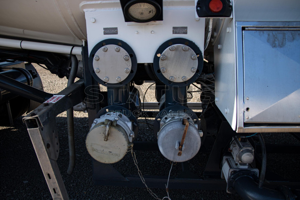 2005 GRW 32 000Lt 4-Axle Drawbar Tanker Trailer - Image 6