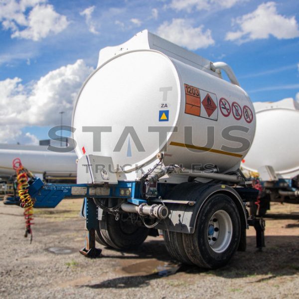 2018 Henred Fruehauf 7500Lt Pup Tanker Trailer