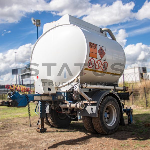 2018 Henred Fruehauf 7500Lt Pup Tanker Trailer