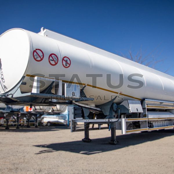 2012 GRW 50 000L Tri-Axle Aluminium Metered Fuel Tanker