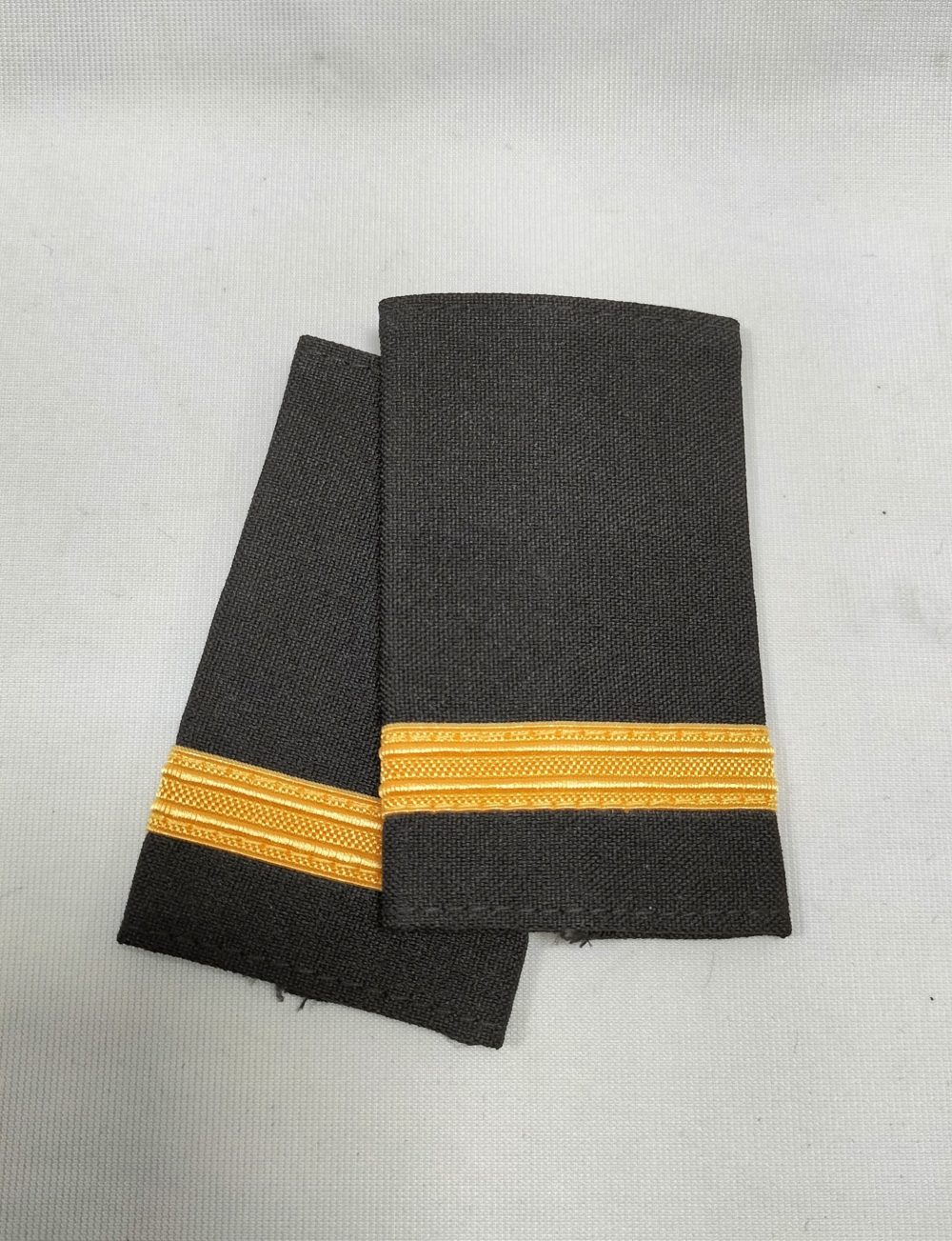 1 Bar - Gold on Black Epaulettes